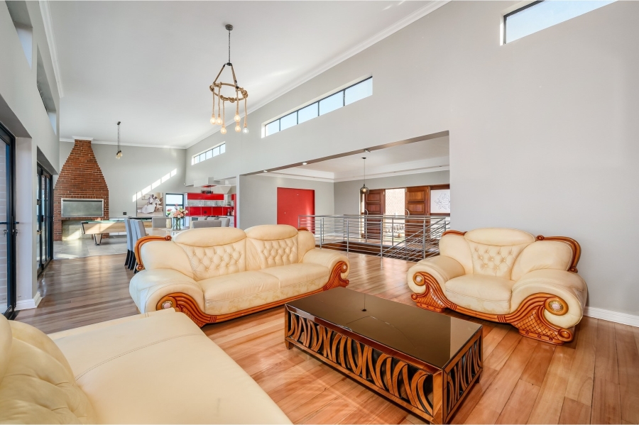 4 Bedroom Property for Sale in Blue Horizon Bay Eastern Cape
